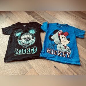 Lot of 2 shirts Glow in the dark Mickey and Mickey boys